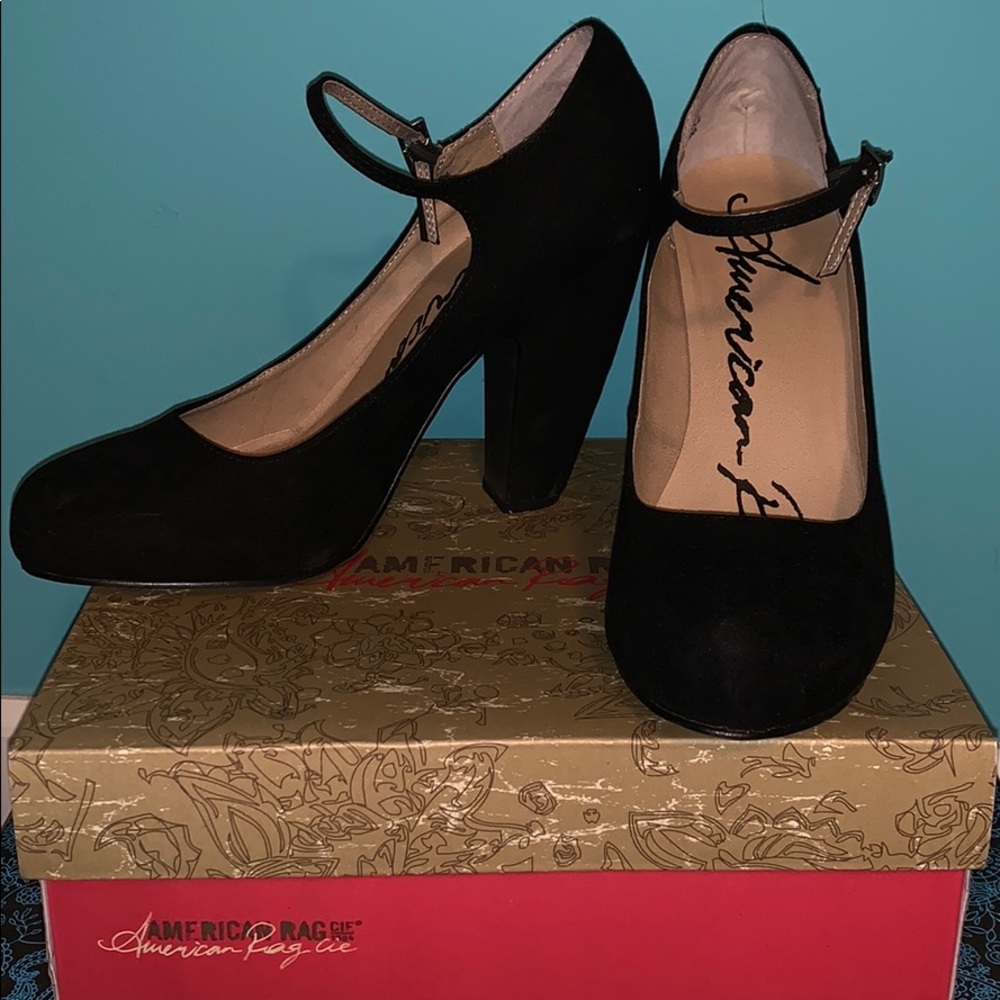 American Rag Cie Heels